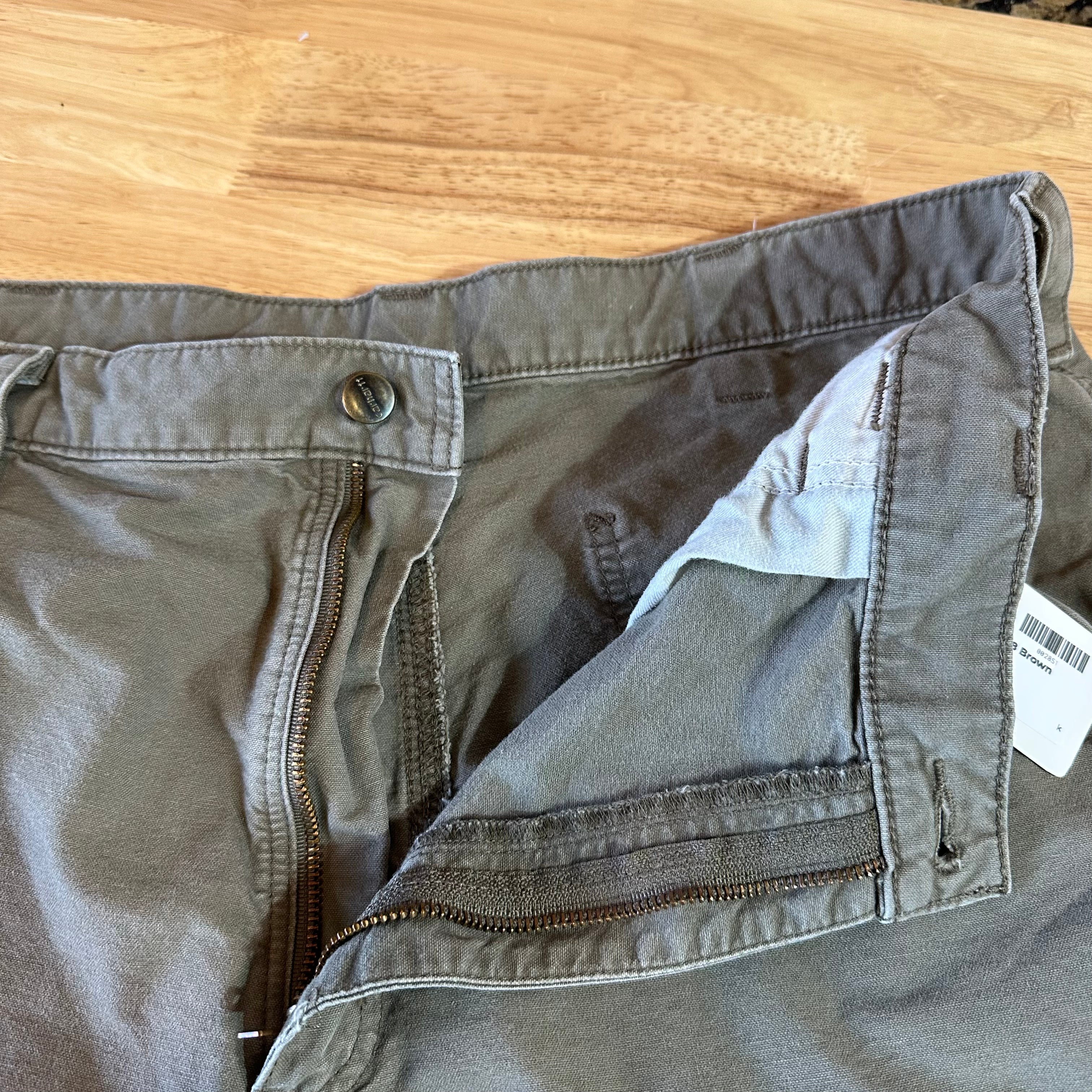Carhartt B147 LBR Shorts Mens 38