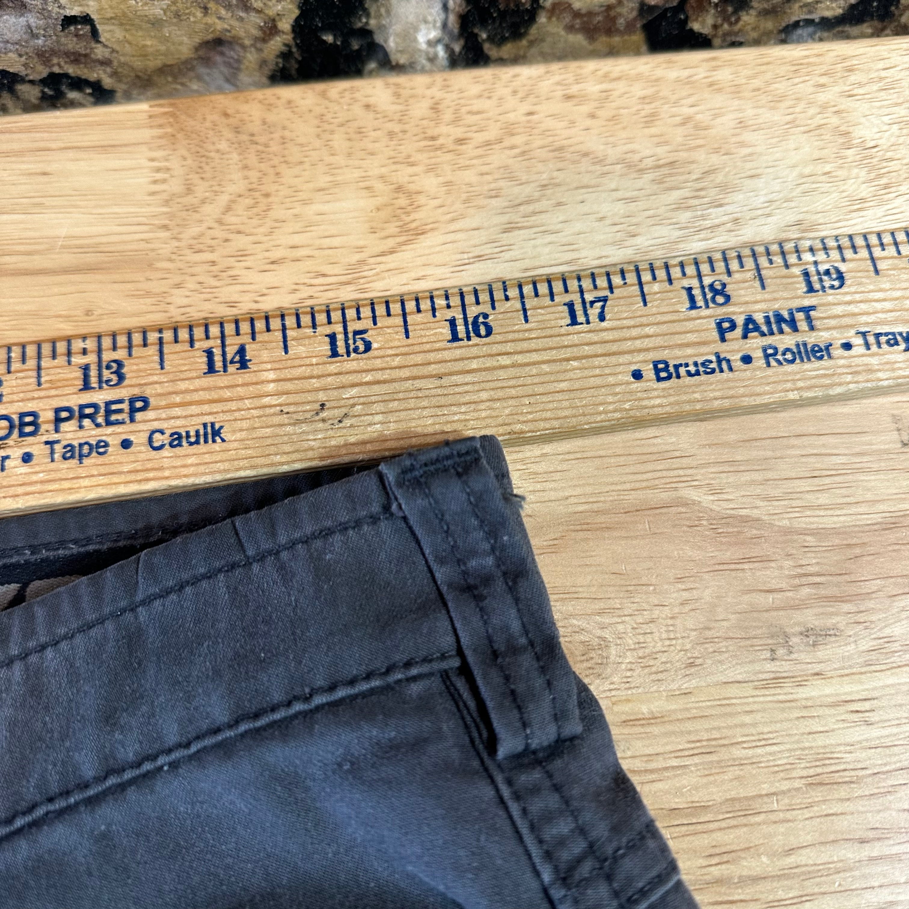 Duluth Trading Womens 8 Gray Pants