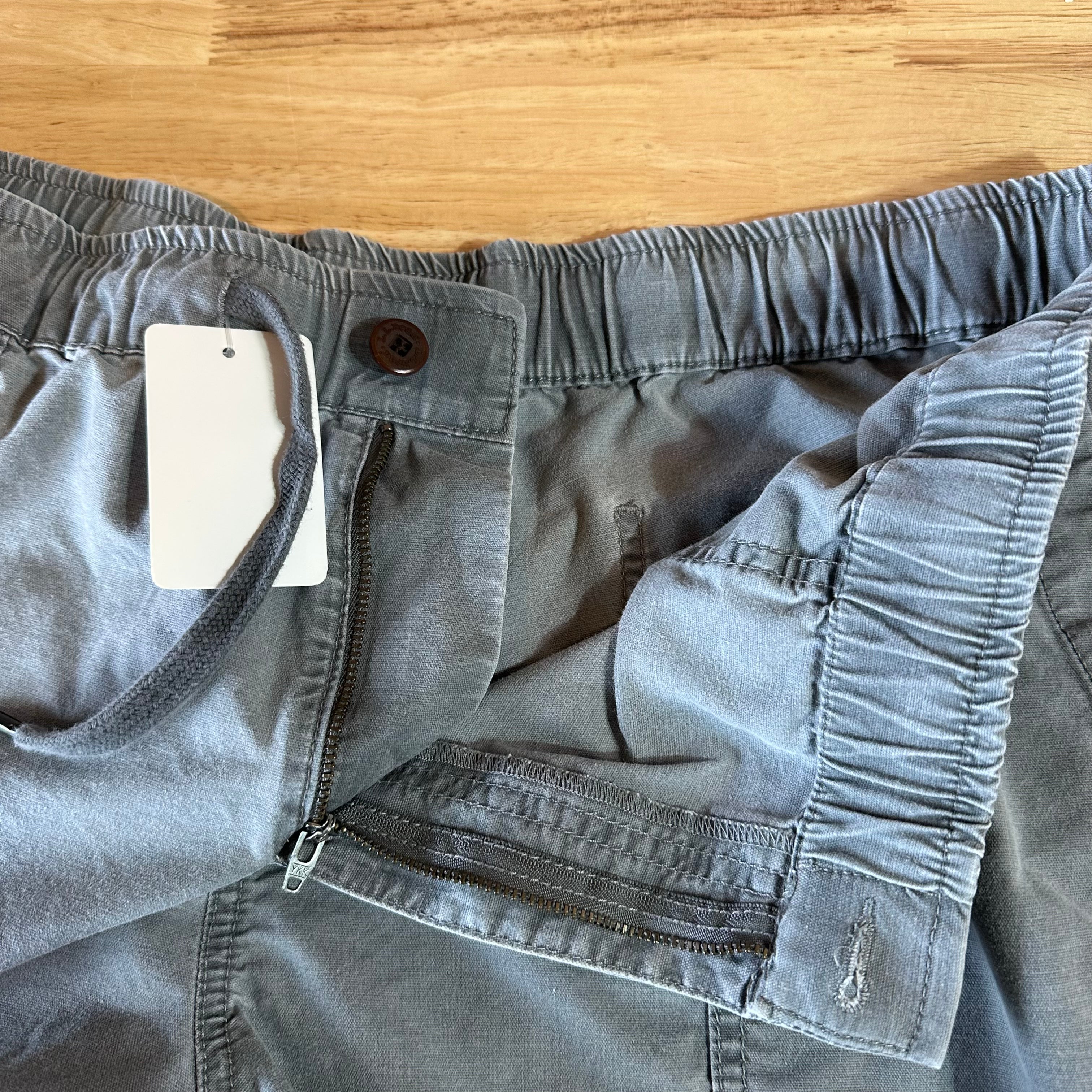 LL Bean Mens 2XL Gray Shorts