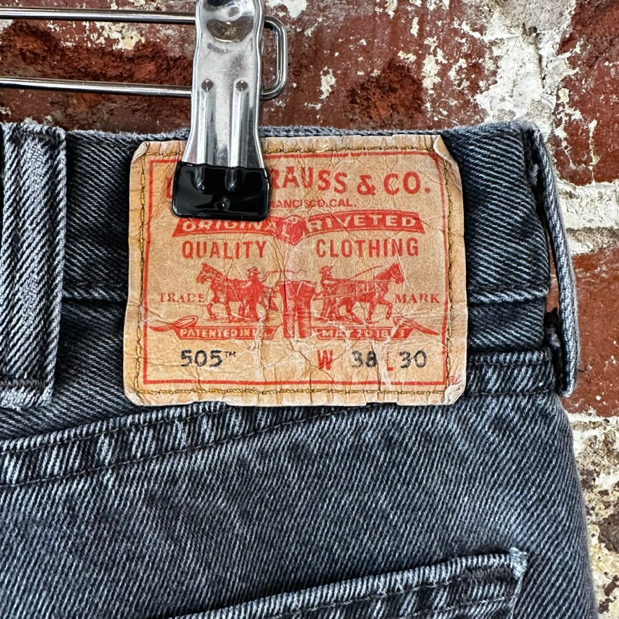 Levis 505 Jeans Mens 38x30 Regular Zip fly Faded Black denim Levi's
