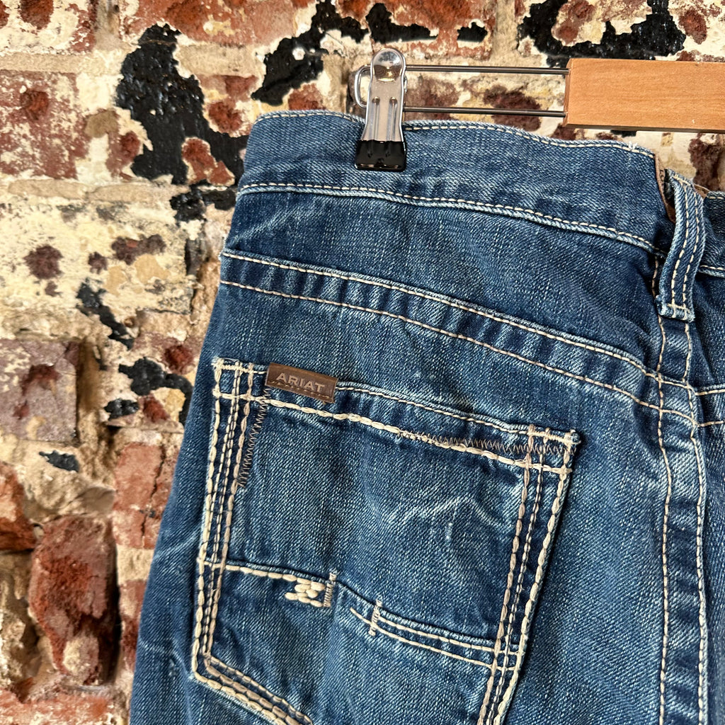 Ariat M4 Mens 33x36 Blue Jeans