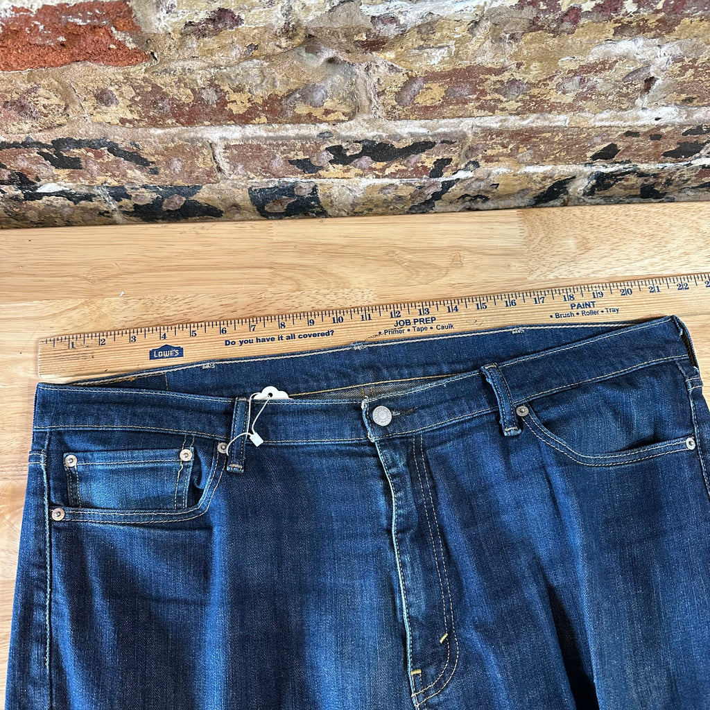 Levi's 513 Mens 38x32 Blue Jeans