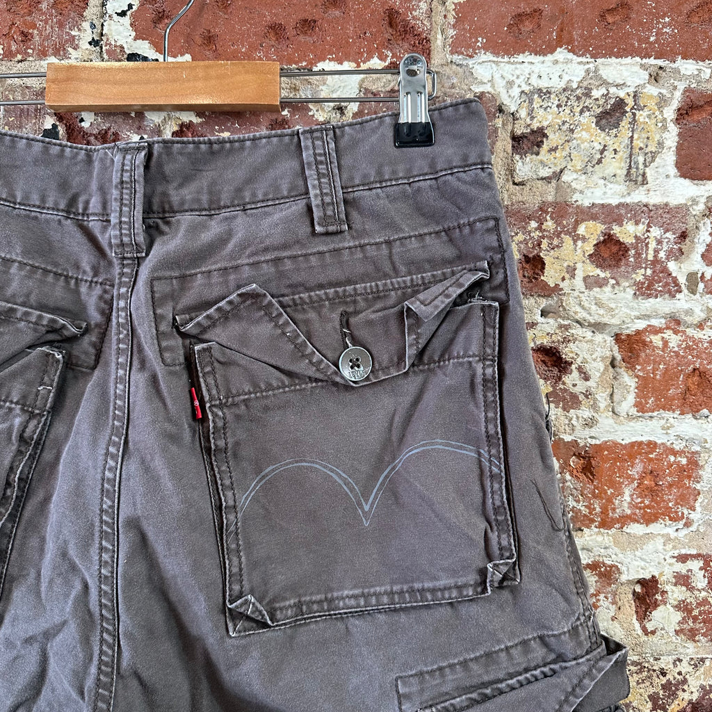 Levi's Cargo Dark Brown Shorts Mens 32