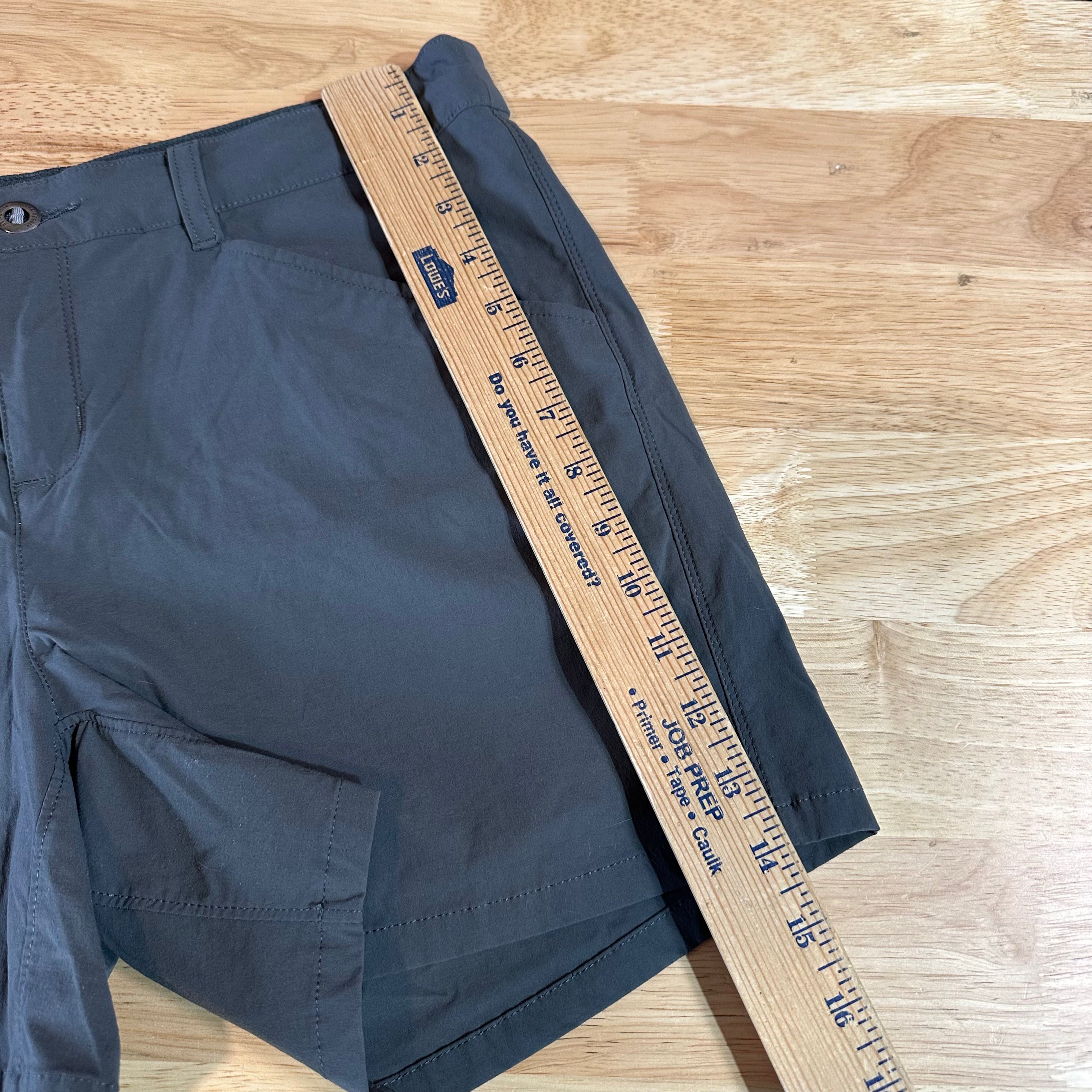 Patagonia Quandary Shorts Women's 8 Gray Lightweight Outdoor Hiking 5" inseam