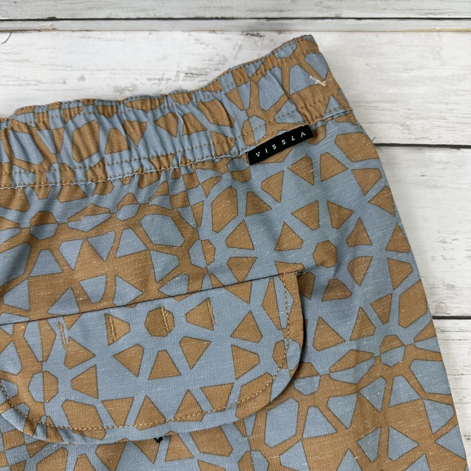 Vissla aloha and adios Ecolastic mens board shorts size 2XL XXL tan NEW