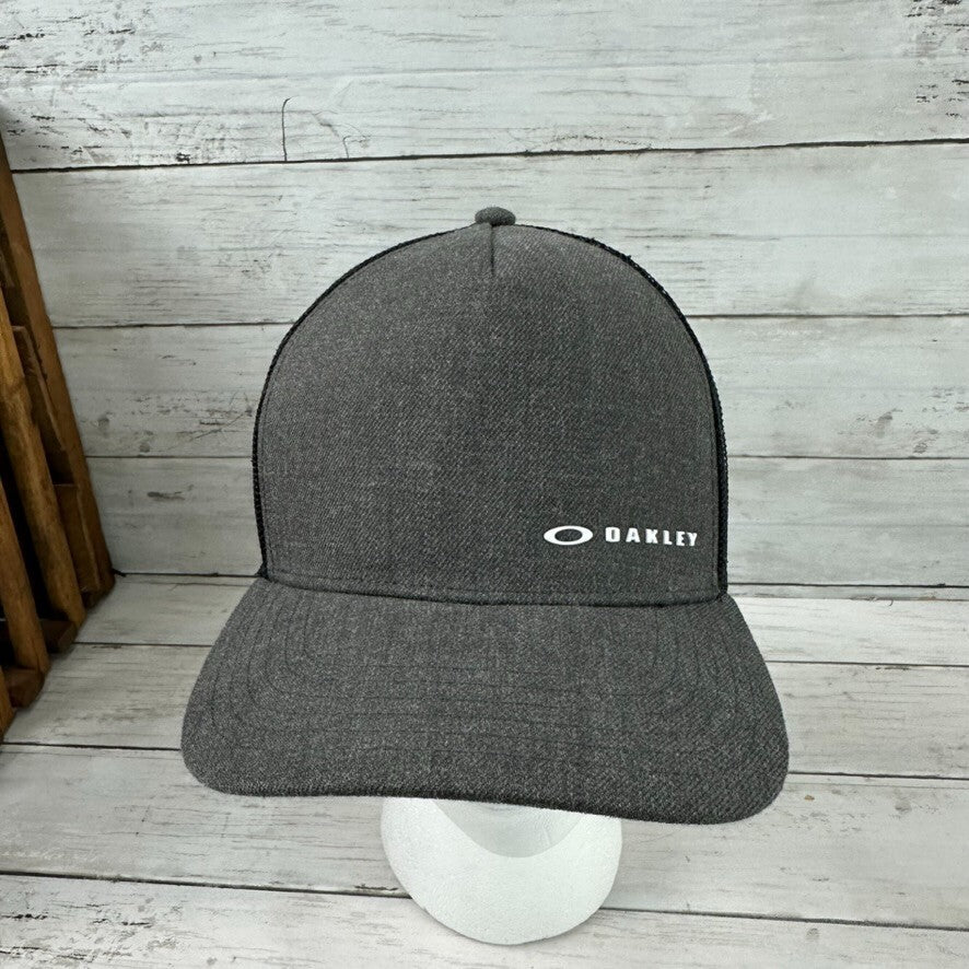 Oakley gray Trucker Mesh back Hat Cap Snapback