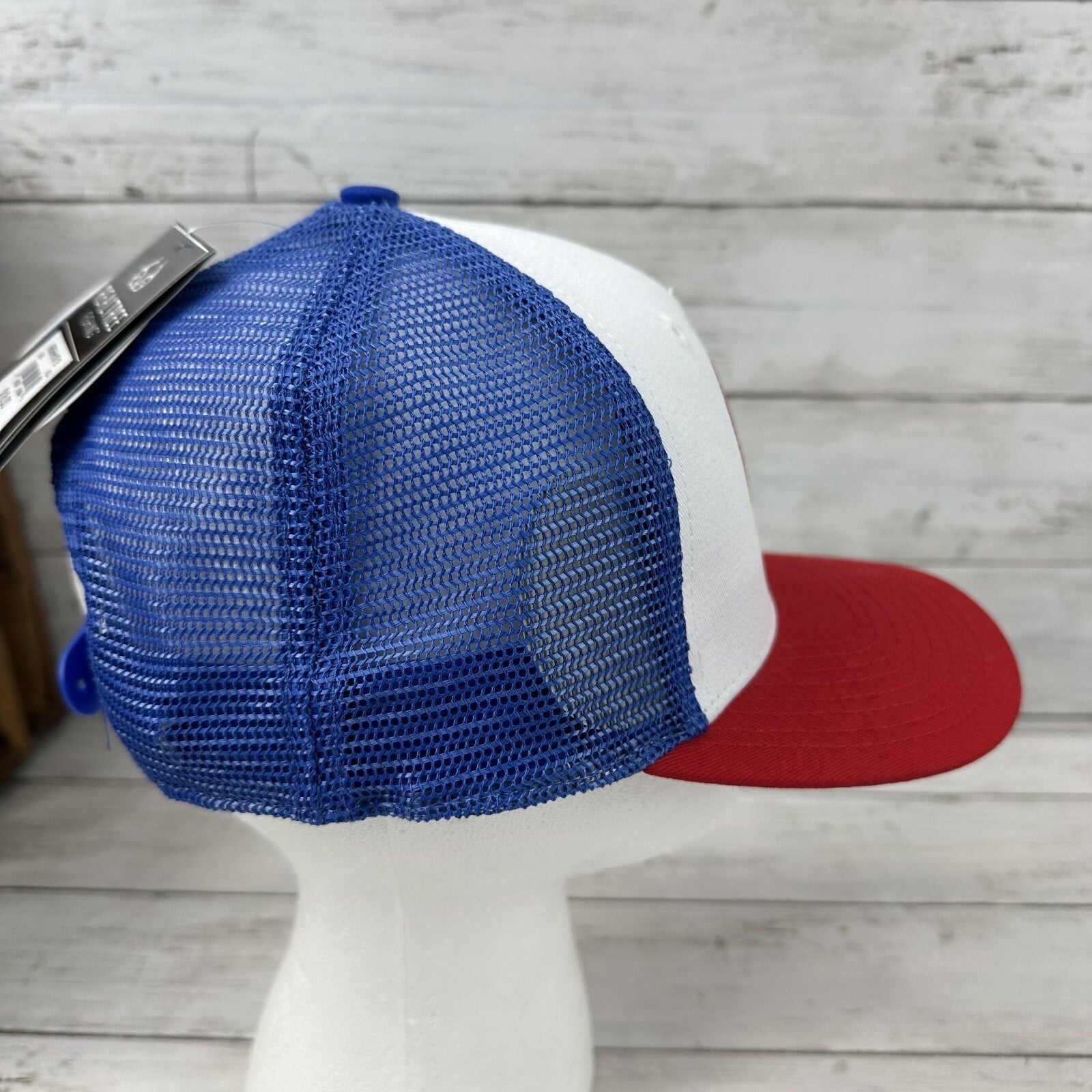 Realtree Patch Baseball Trucker Hat Mesh Red Blue White Outdoor Cap Fish Snap