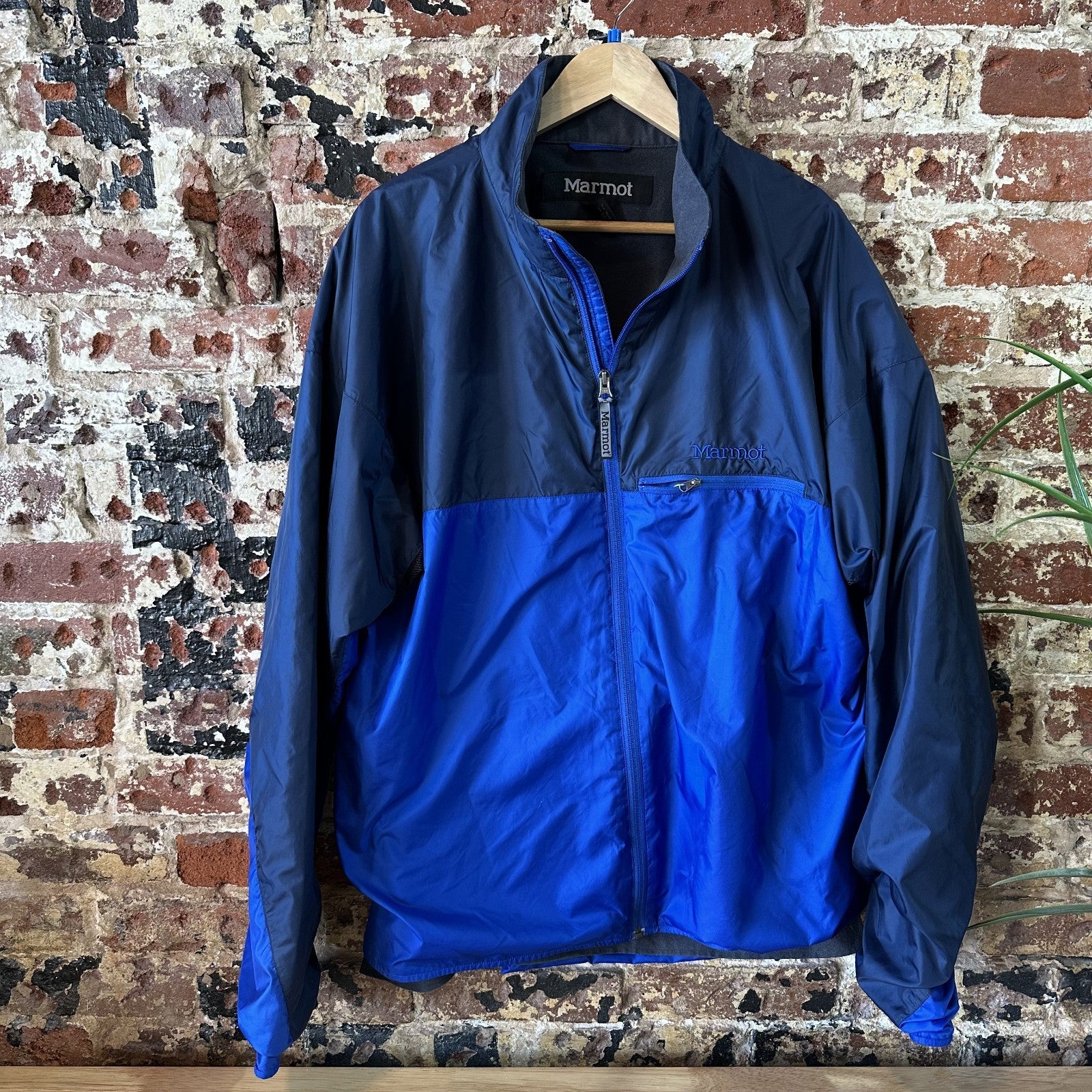 Marmot Jacket Mens Large Blue Hooded Outdoor Lightweight Comfort Windstopper