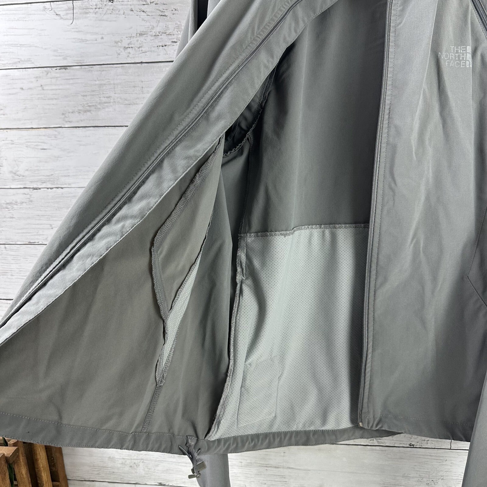 The North Face Jacket Medium Apex Flight Series Zip off sleeves vest Running Gray