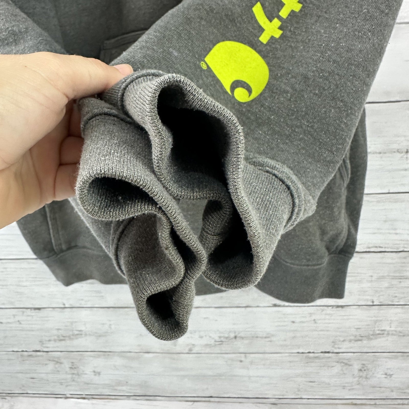 Carhartt Gray K288 Men's Size Medium Hoodie green sleeve Logo