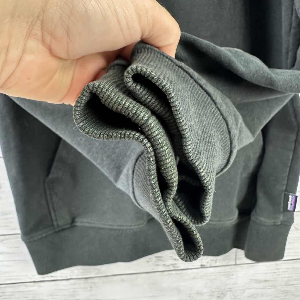 Patagonia Hoodie Mens Medium Black Uprisal Hoodie Mountain logo