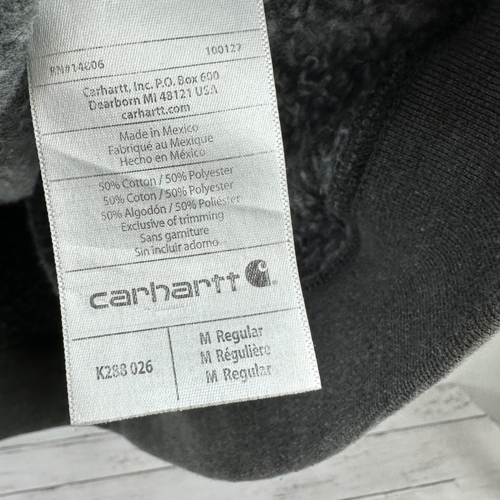 Carhartt Gray K288 Men's Size Medium Hoodie green sleeve Logo