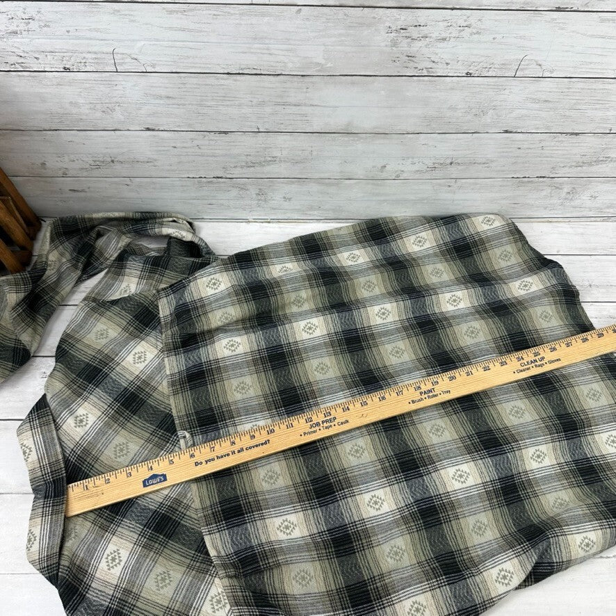Hurley Flannel Shirt Mens Large Plaid Aztec Button Up Long Sleeve Front Pockets
