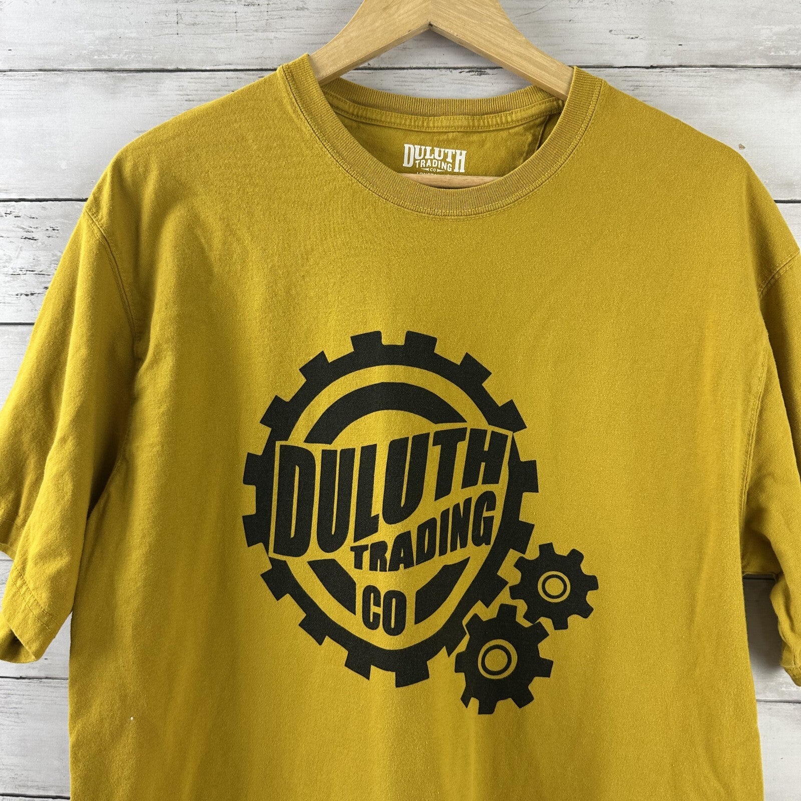 Duluth Trading Co Shirt Mens Medium Mustard Yellow Longtail T Gears Tee Outdoors