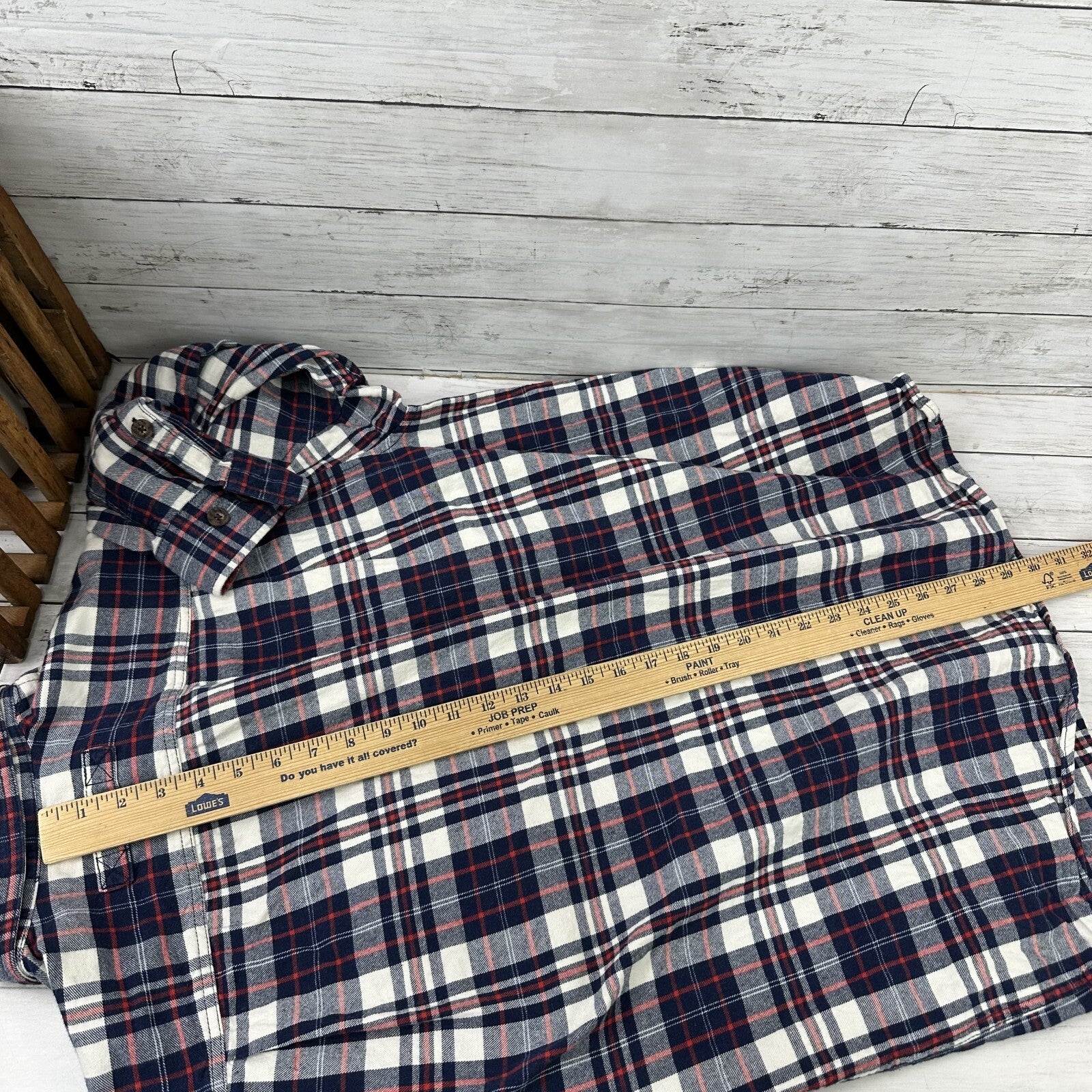 Duluth Trading Co Men’s Large Cotton Blue Red Plaid Long Sleeve Flannel Shirt