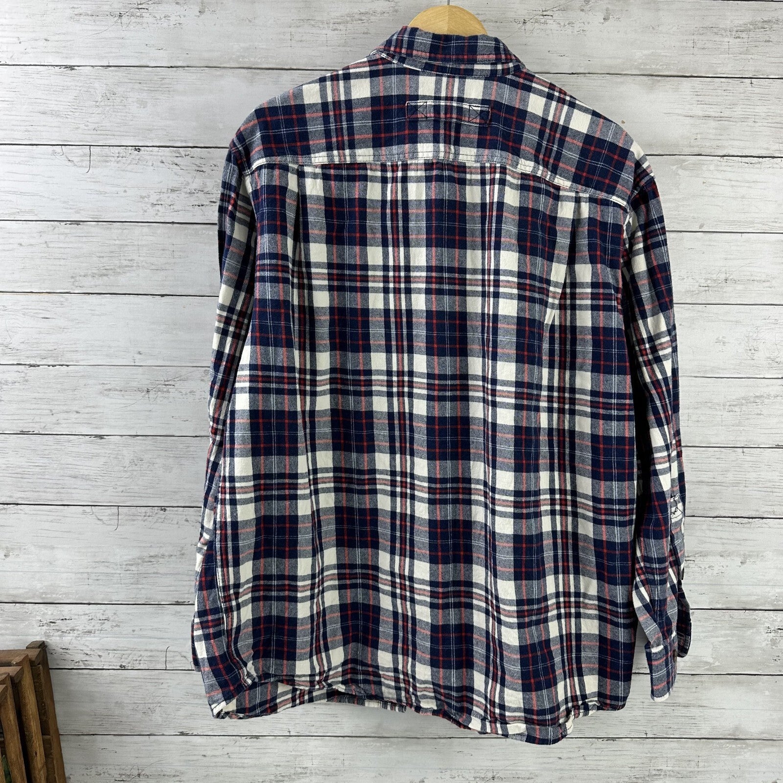 Duluth Trading Co Men’s Large Cotton Blue Red Plaid Long Sleeve Flannel Shirt