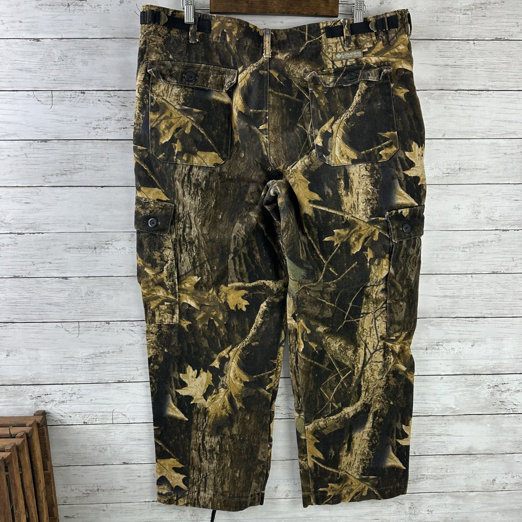 Columbia Timber Wolf Camo Cargo Hunting Pants Men’s size 36x30