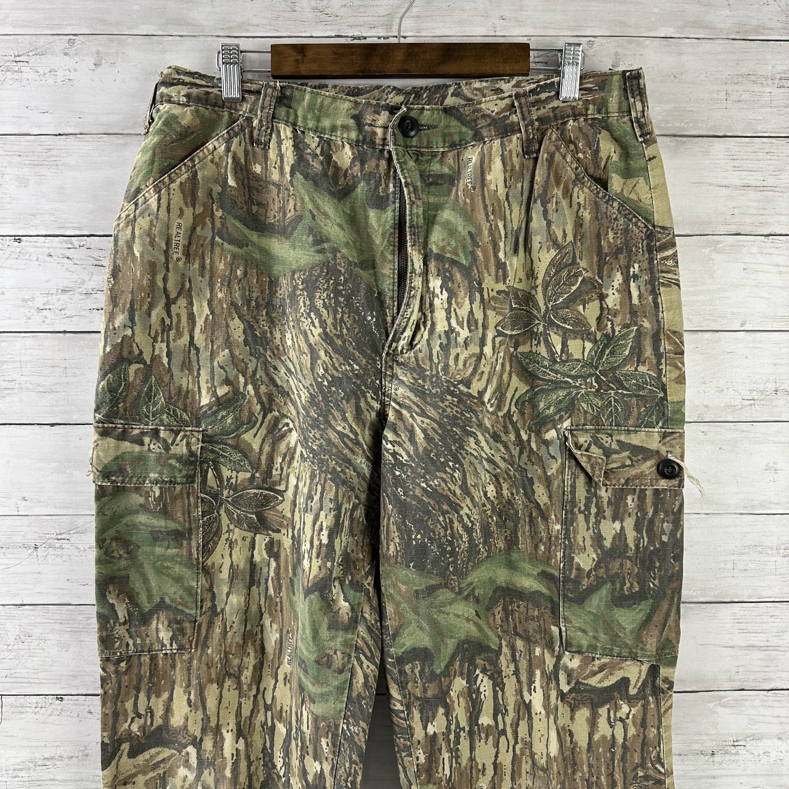 Liberty Cargo Camo Camouflage Hunting Pants Men's Large Reg 35x30 Real Tree