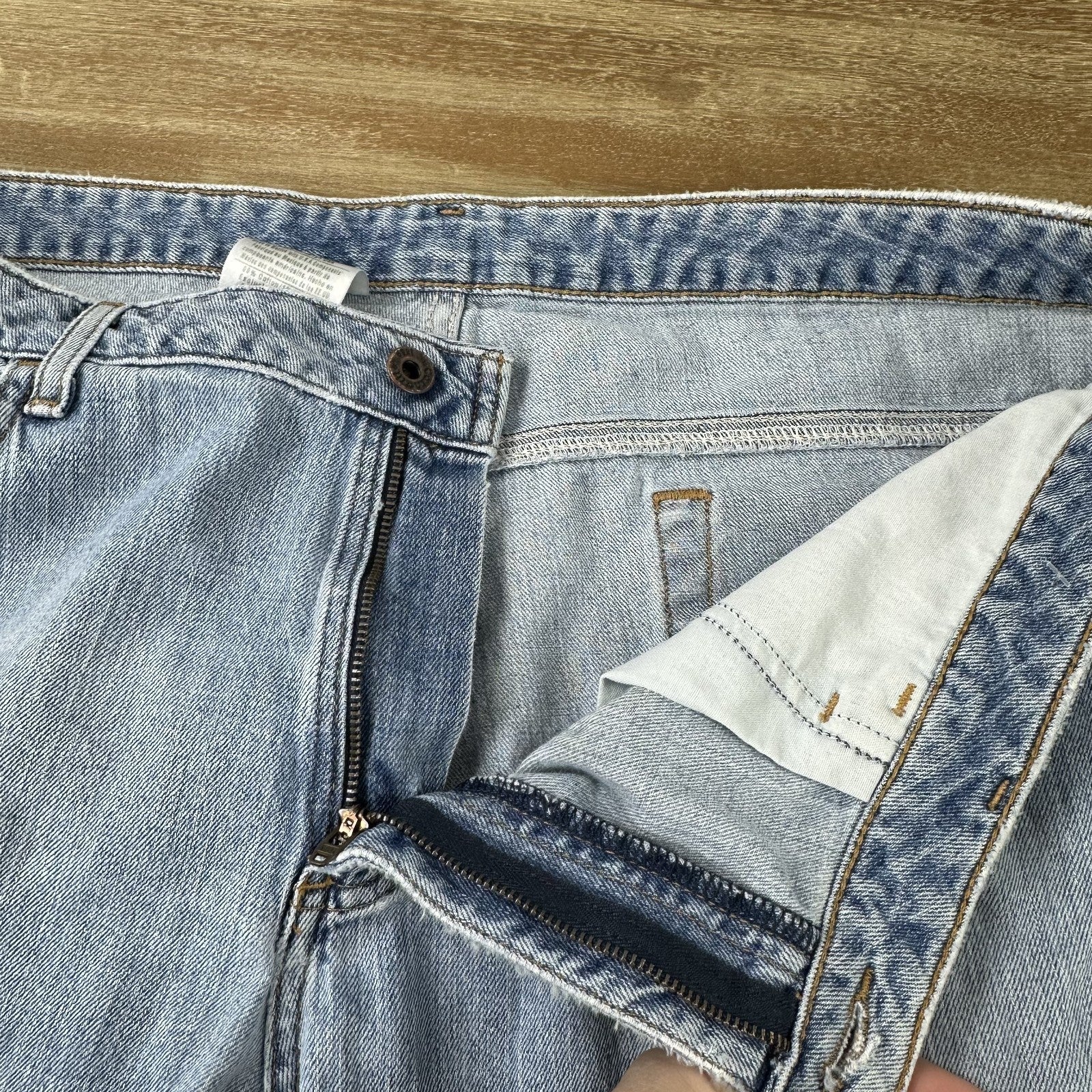 Carhartt WB050 Curvy Fit blue jeans Womens 16x30 (38x29") distressed