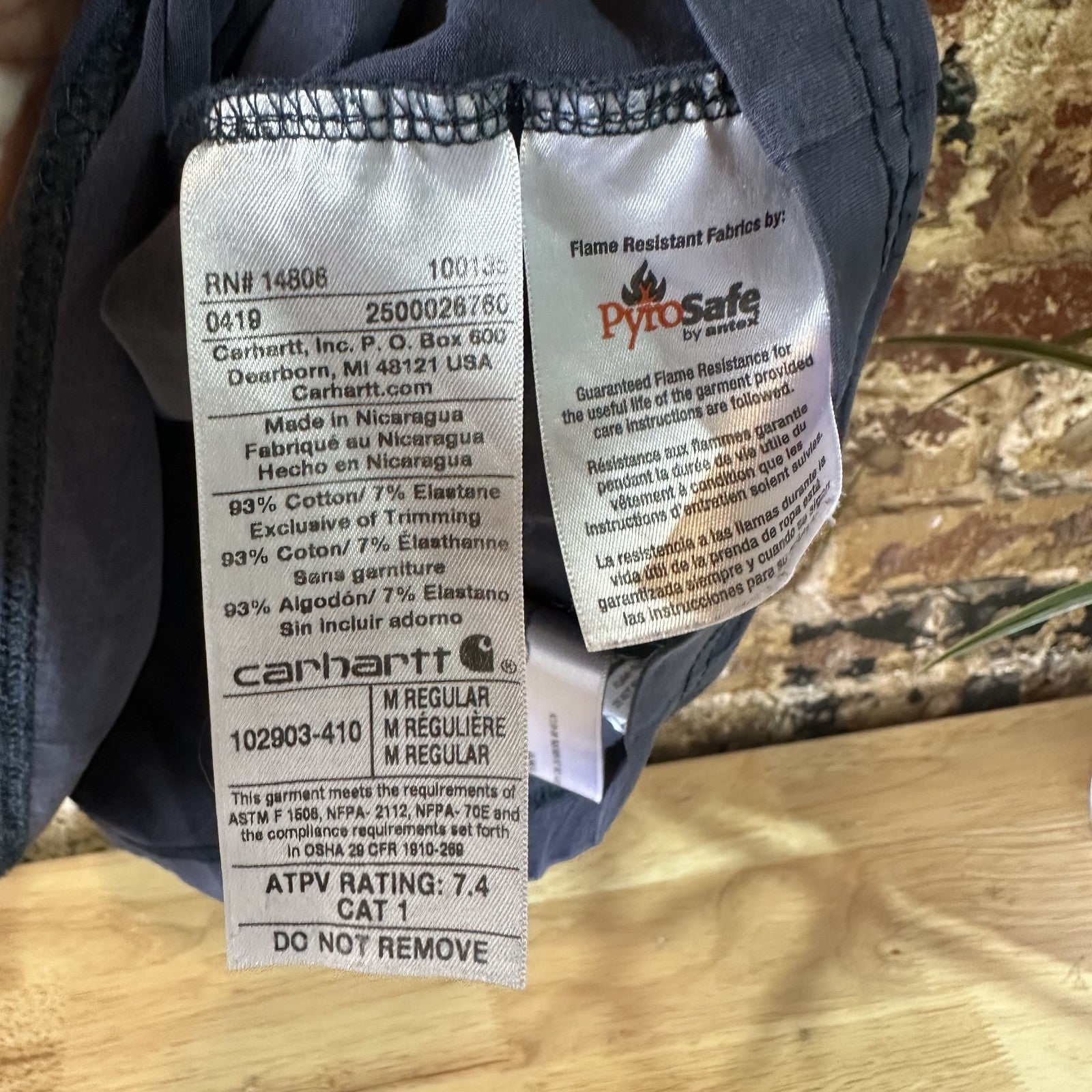 Carhartt FR Shirt Mens Medium Flame Resistant Force Relaxed Fit CAT 1 Workwear