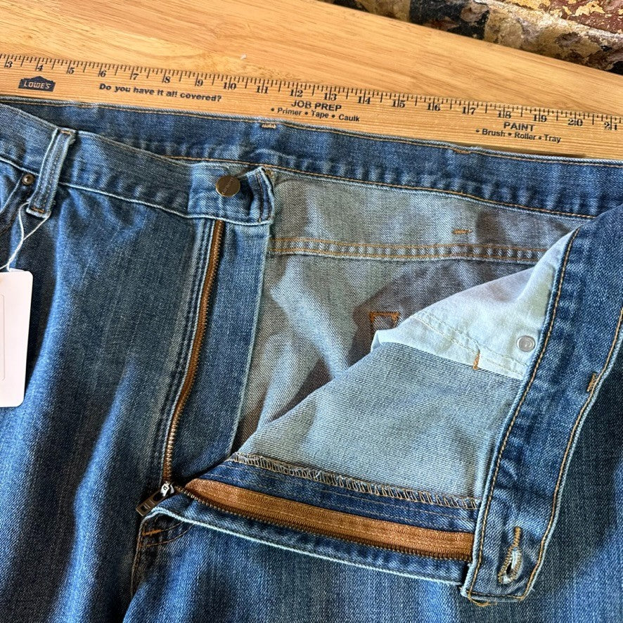 Carhartt Jeans Men Size 42x32 Blue Jean Workwear Relaxed Fit 5 pocket