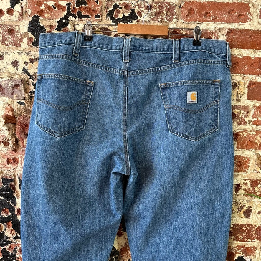 Carhartt Jeans Men Size 42x32 Blue Jean Workwear Relaxed Fit 5 pocket