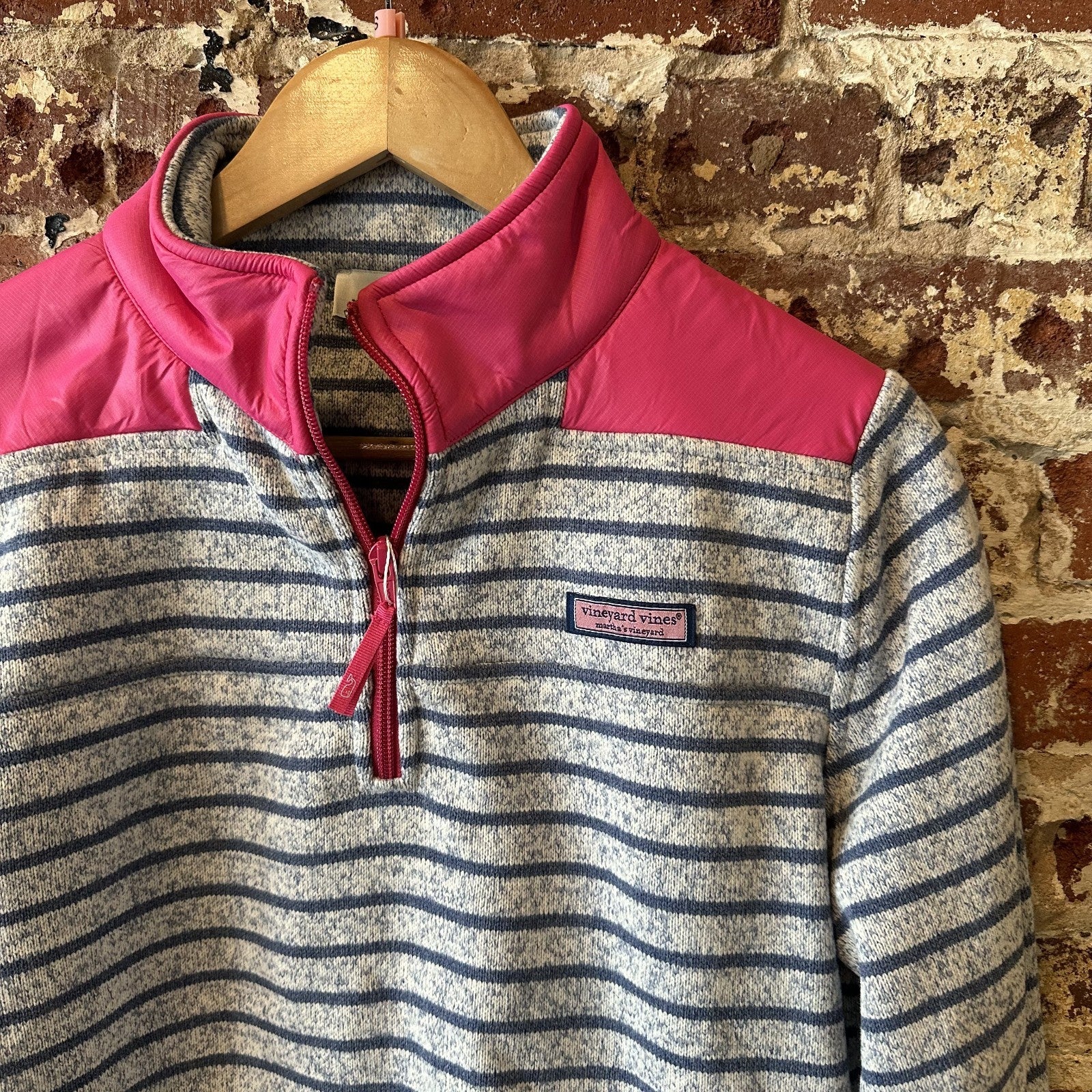 Vineyard Vines Sweater Women's Small Gray Blue Pink Stripe 1/4 Zip Pullover
