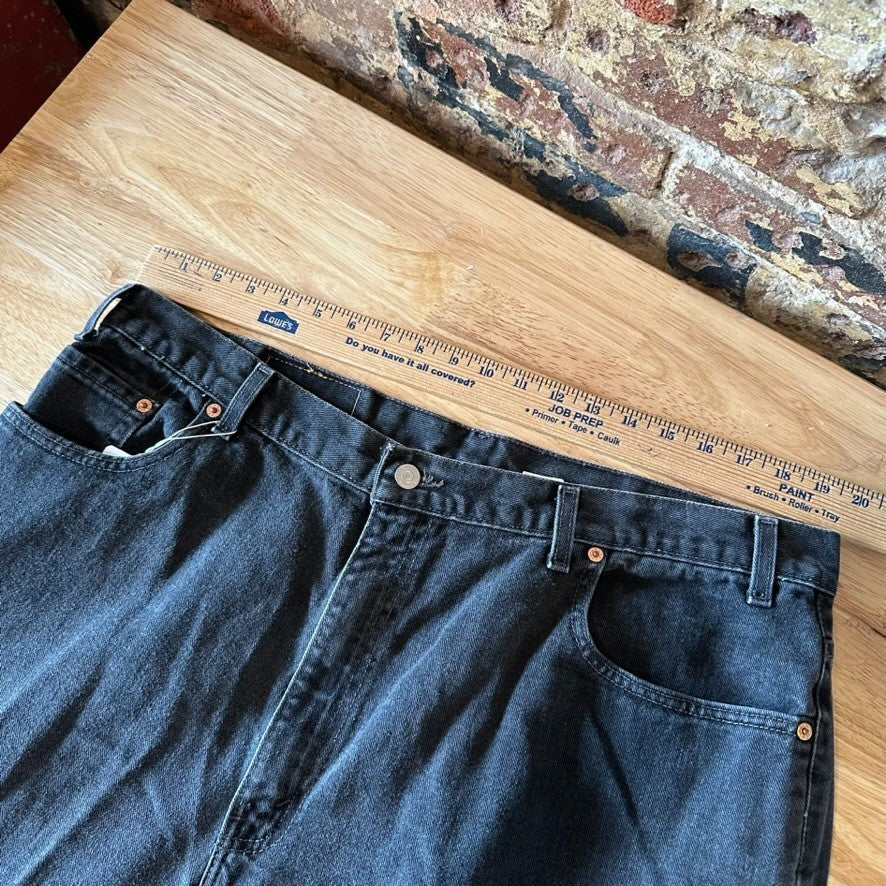 VTG Levis 560 Loose Fit Tapered Leg 40x29.5 Black Red Tab Jeans Levi's Levi