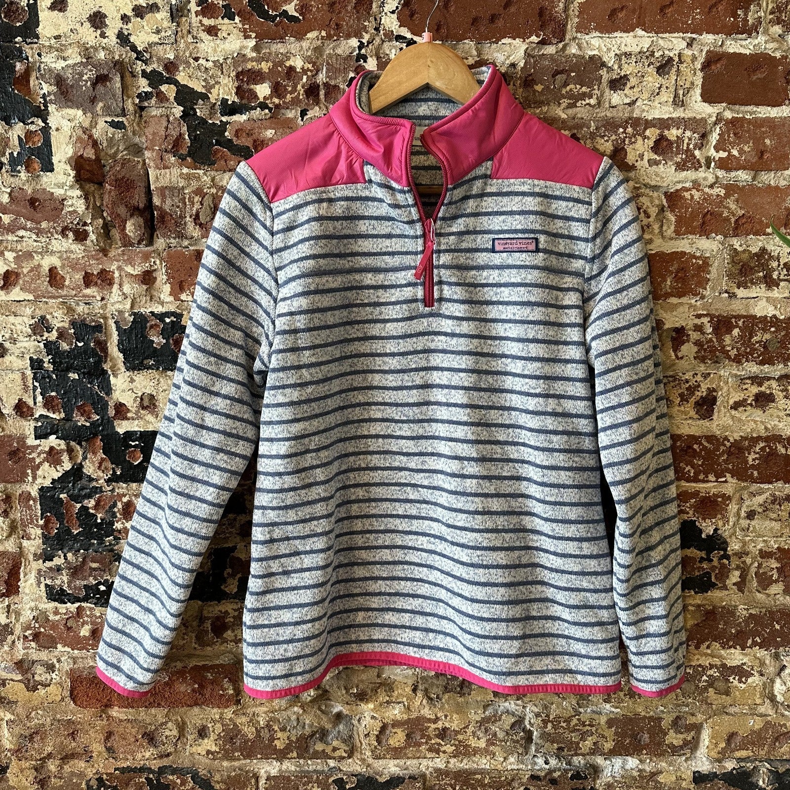 Vineyard Vines Sweater Women's Small Gray Blue Pink Stripe 1/4 Zip Pullover