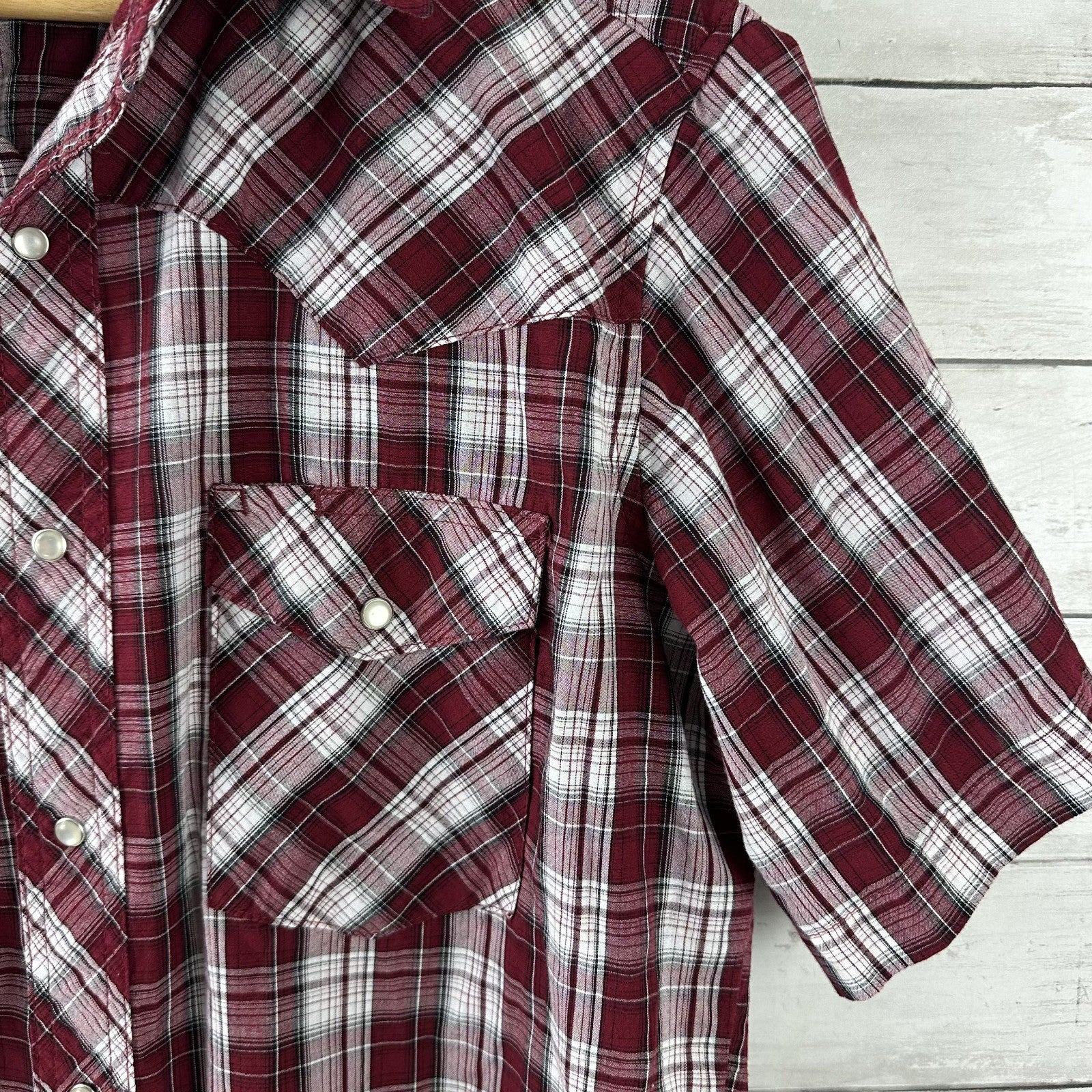Wrangler Shirt Mens Medium Short Sleeve Button Up Pocket Rockabilly Western Snap