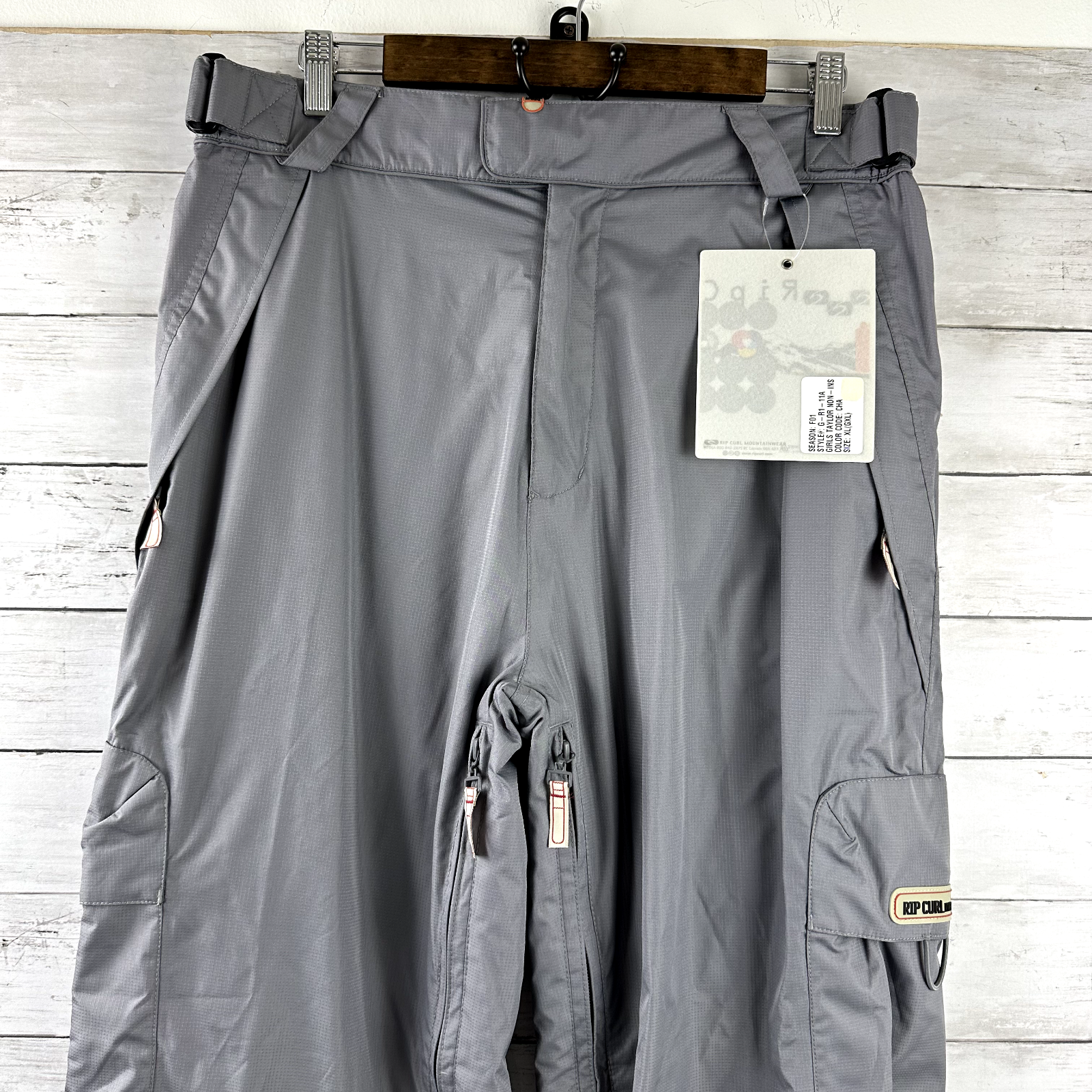 Vtg Ripcurl Mountainwear 2001 Womens juniors Snow Pants sz XL NWT Deadstock gray
