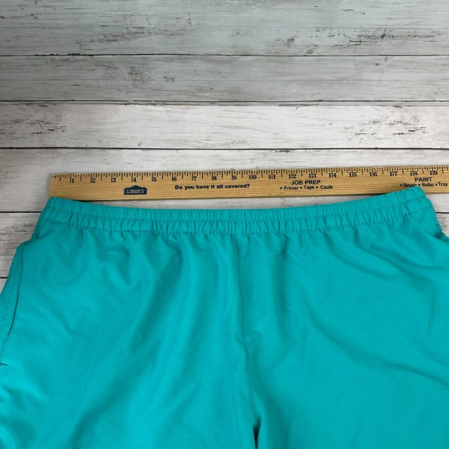 The North Face Womens Shorts Size XL 3 Pockets Running Hiking Gym Travel teal