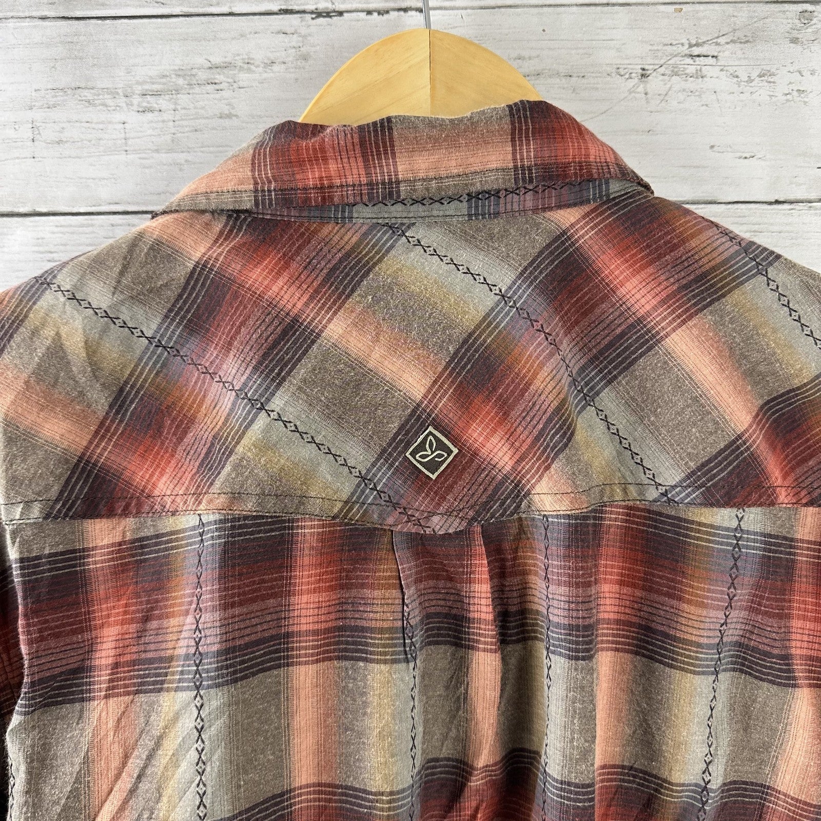 PrAna Shirt Mens XL Snap Button Long Sleeve Western Style Rockabilly plaid