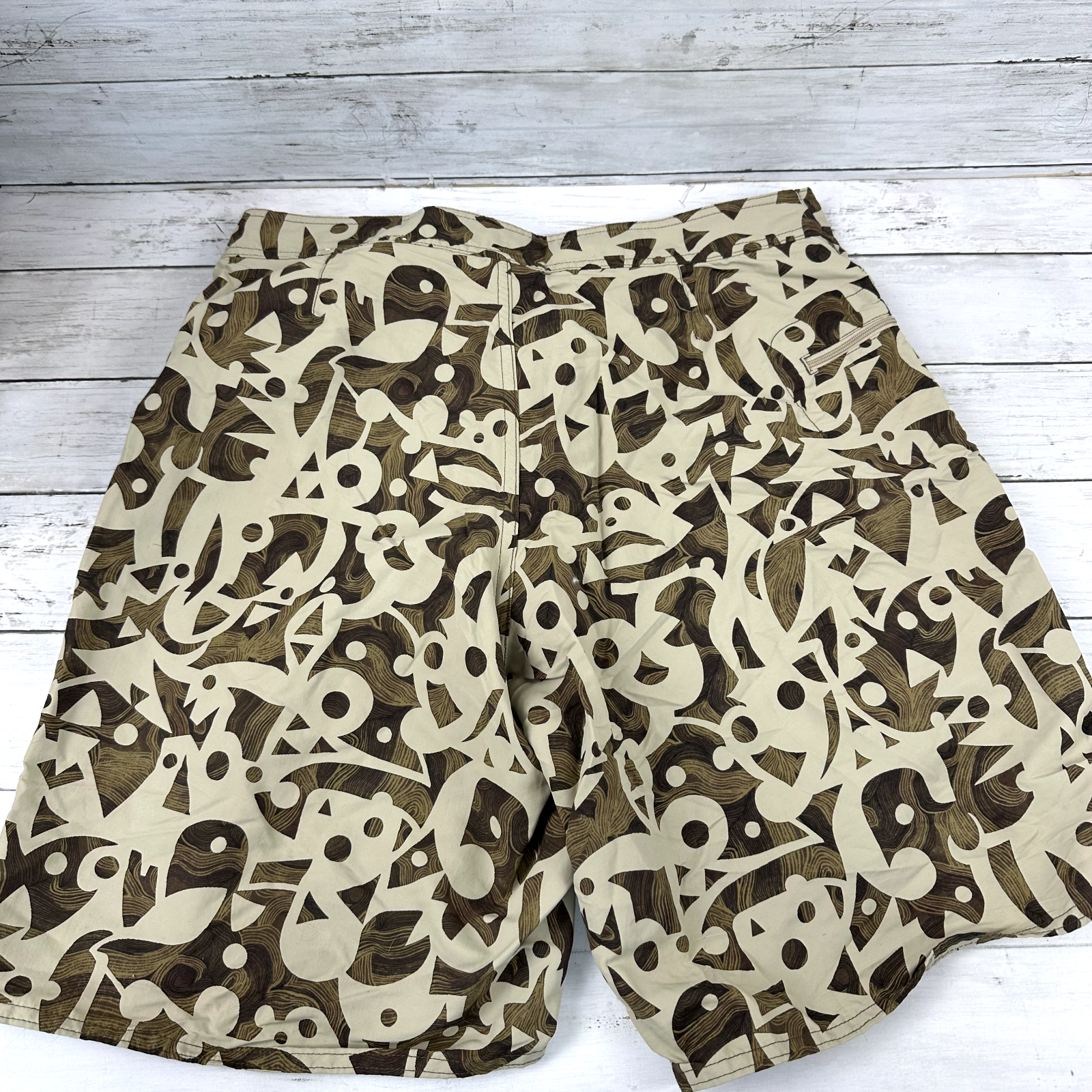 Patagonia brown Nylon Shorts Men Size 32 wavefarer board shorts swim (32x9.5")