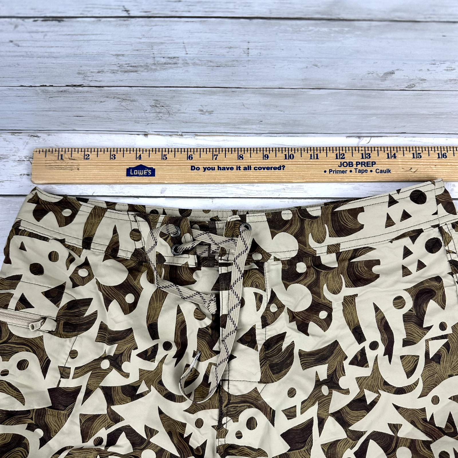 Patagonia brown Nylon Shorts Men Size 32 wavefarer board shorts swim (32x9.5")