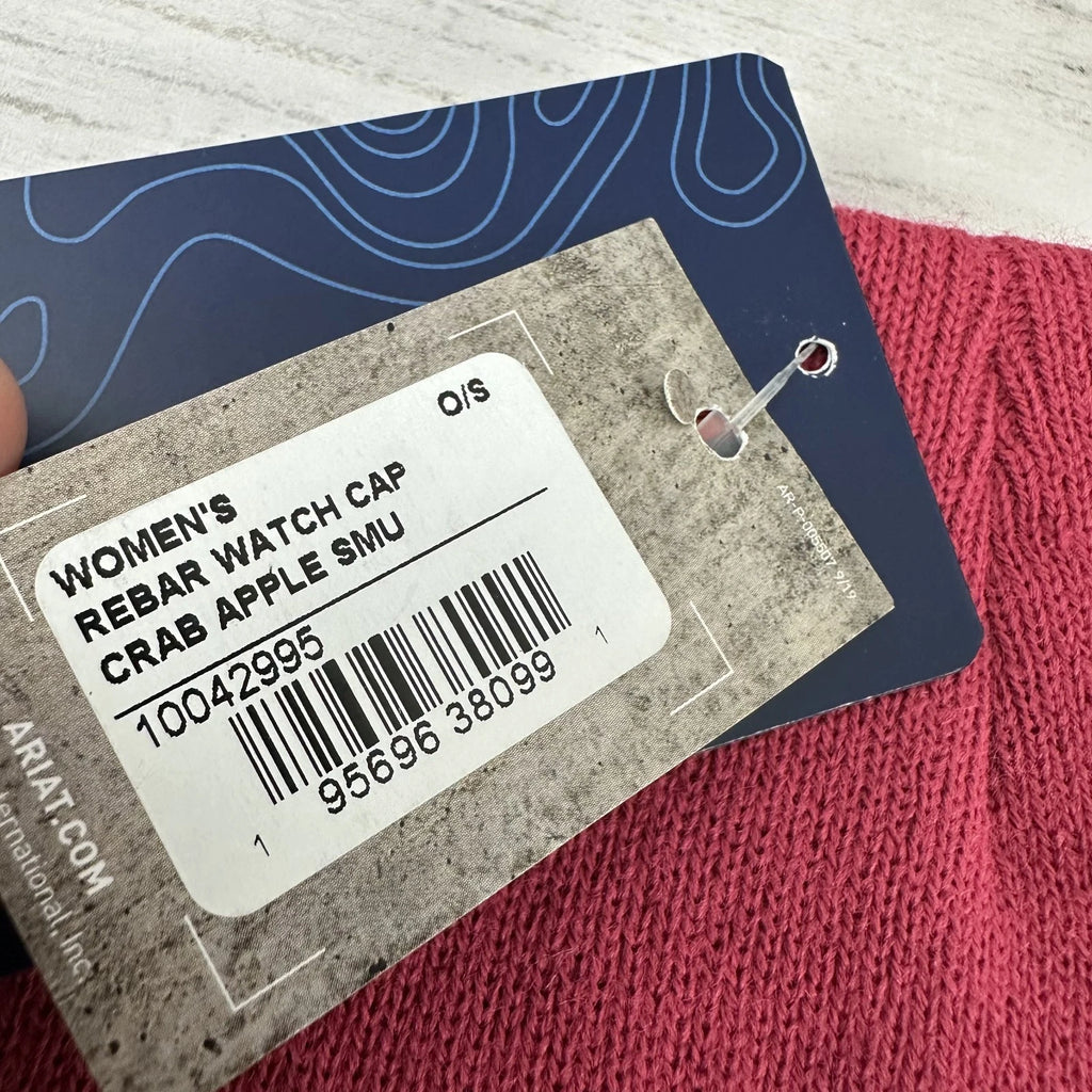 Ariat Rebar Women's Beanie Hat 3M Thinsulate Stretch Elite, Crab Apple NWT