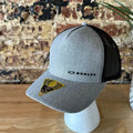 Oakley Classic Mid Grigio Scuro trucker Hat Mens Gray/Black Snapback NWT